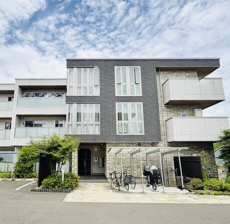 クラージュ銀杏町の物件外観写真